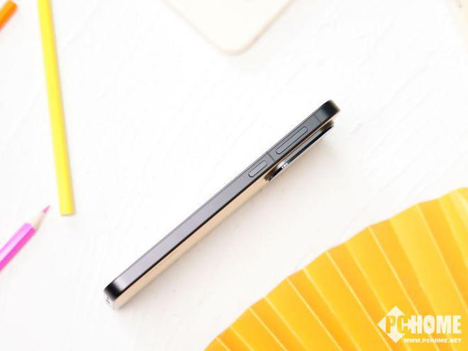 mini评测 拉开小屏手机普及盛宴开元棋牌vivo S30 Pro(图15)